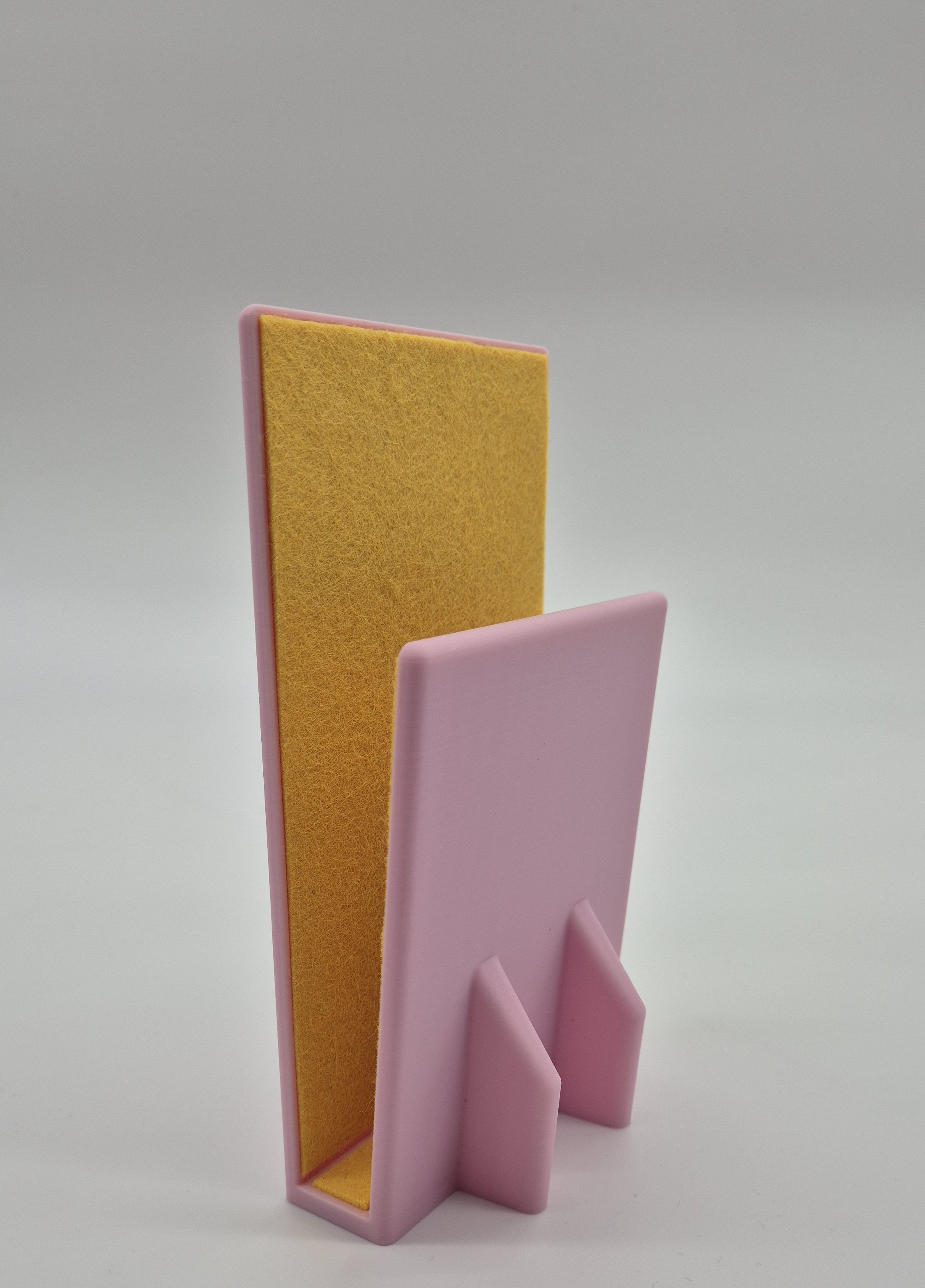 “Tid til leg” Reclaim kids box for Tablets - Pink with yellow felt