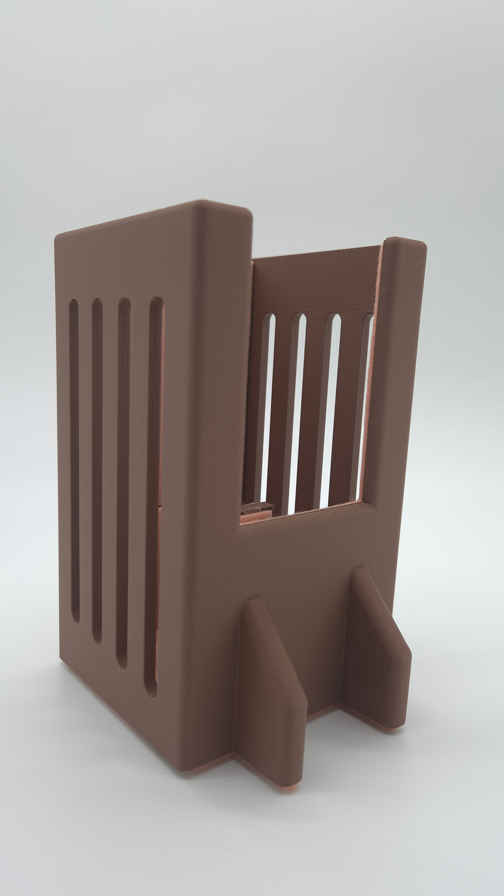 Family edition "Be Present" for 4 smartphones - brown with pink felt.